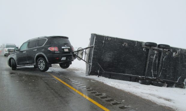 lake effect snow storm crashes...