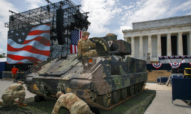 trump parade tanks...