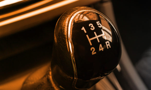 Police searching for suspected carjackers who couldn't drive stick shift...