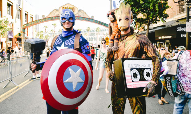 SAN DIEGO, CALIFORNIA - JULY 18: (EDITORS NOTE: Image has been edited using digital filters) Cospla...