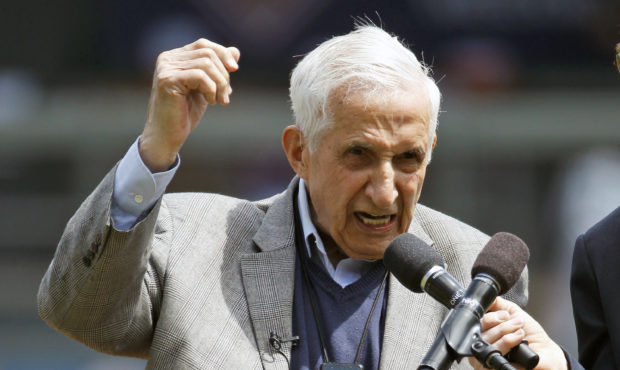 FILE  - In this May 18, 2014, file photo, Minneapolis Star Tribune sports columnist Sid Hartman spe...