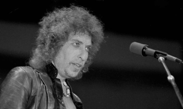 Bob Dylan sell...