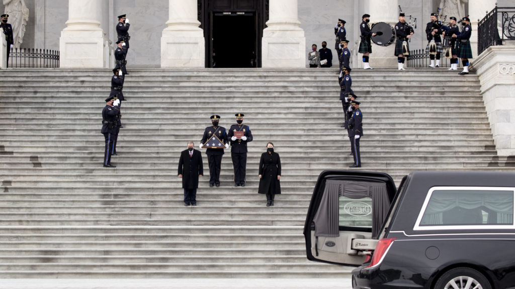 2 charged in assault of Capitol officer who died after riot - KSLNewsRadio