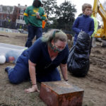 Lee Statue Time Capsule