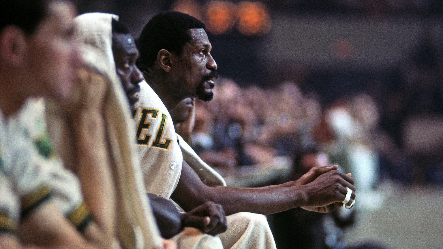 NBA legend Bill Russell dies at 88