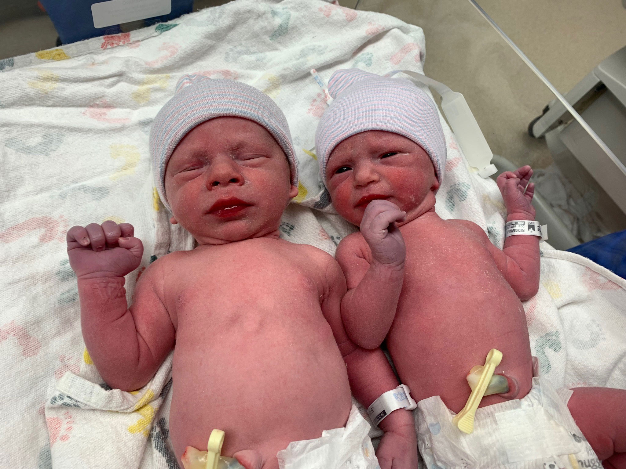 Philip and Rachel Ridgeway have had twins born from embryos that were frozen for 30 years. 

Permis...