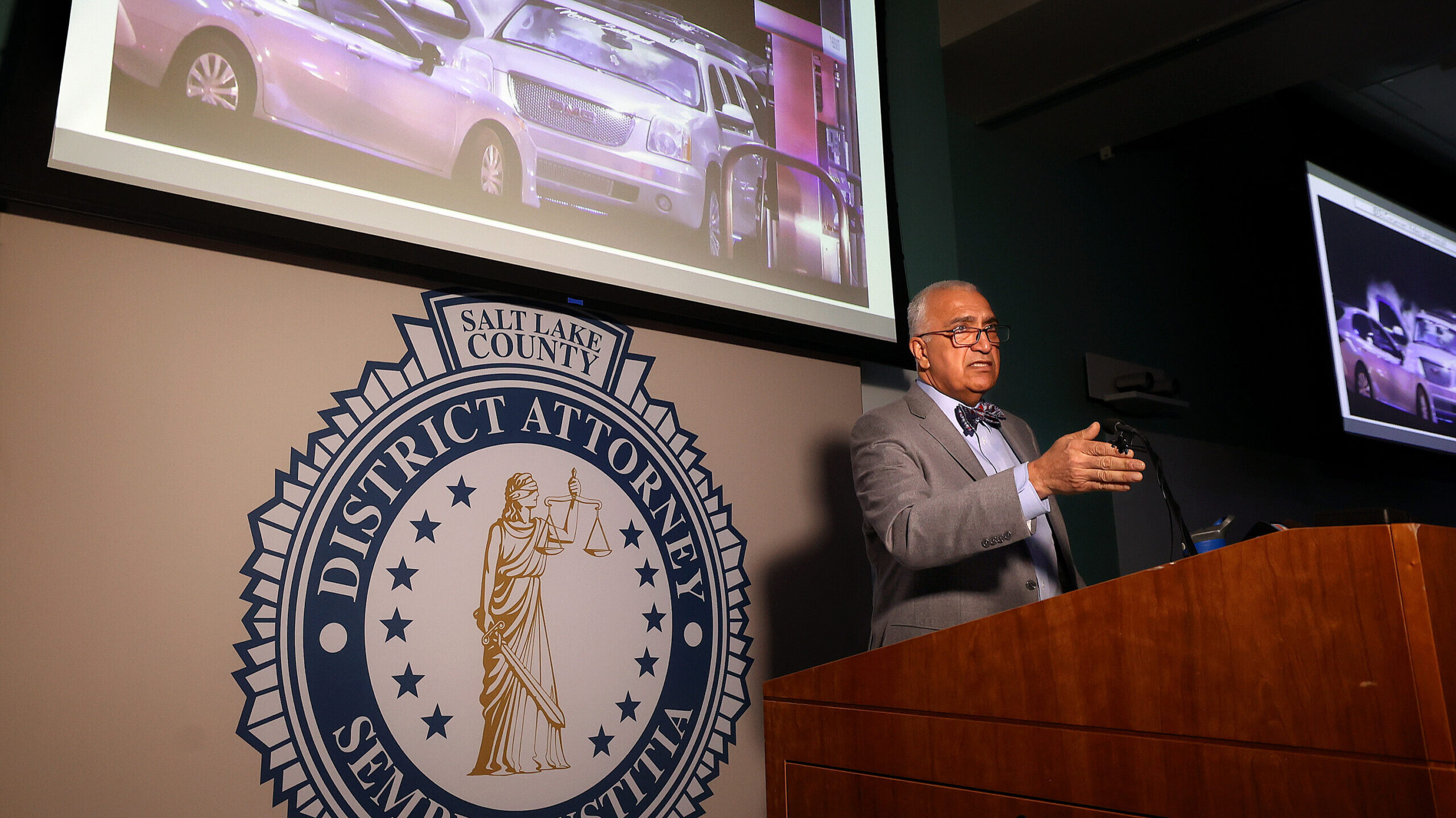 sim gill is pictured speaking about the incident with Anei Gabriel Joker...