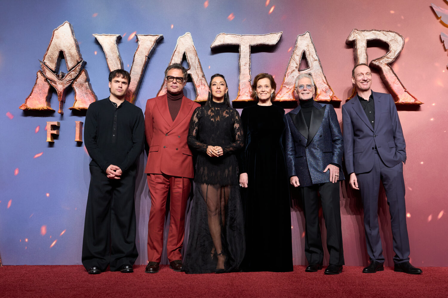 From left, Jamie Flatters, Jemaine Clement, Oona Castilla Chaplin, Sigourney Weaver, Stephen Lang a...