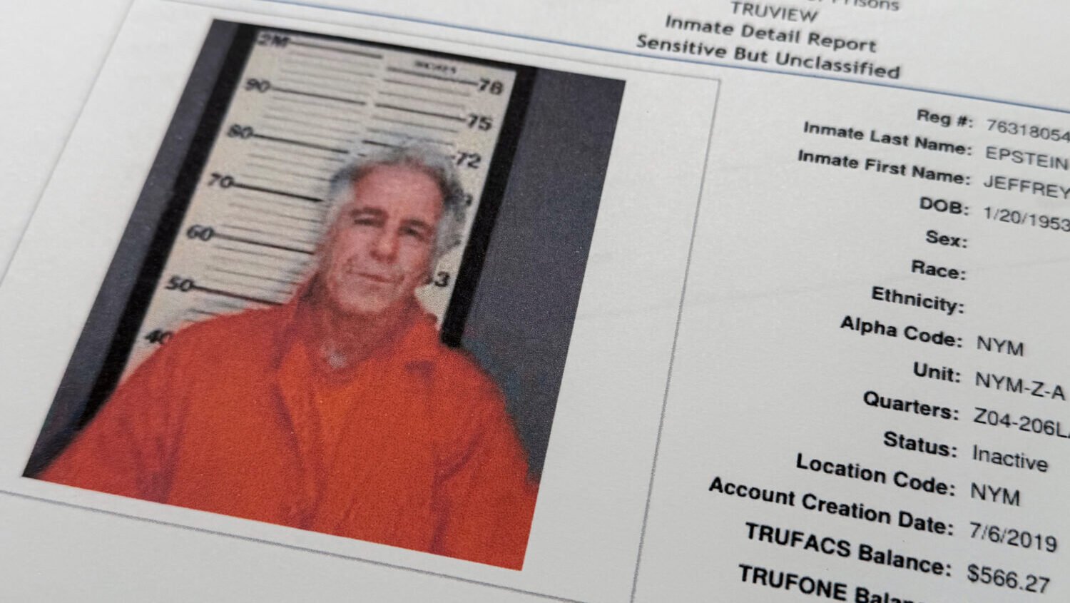 A note Jeffrey Epstein’s former cellmate claimed he found after the financier’s first suspected...
